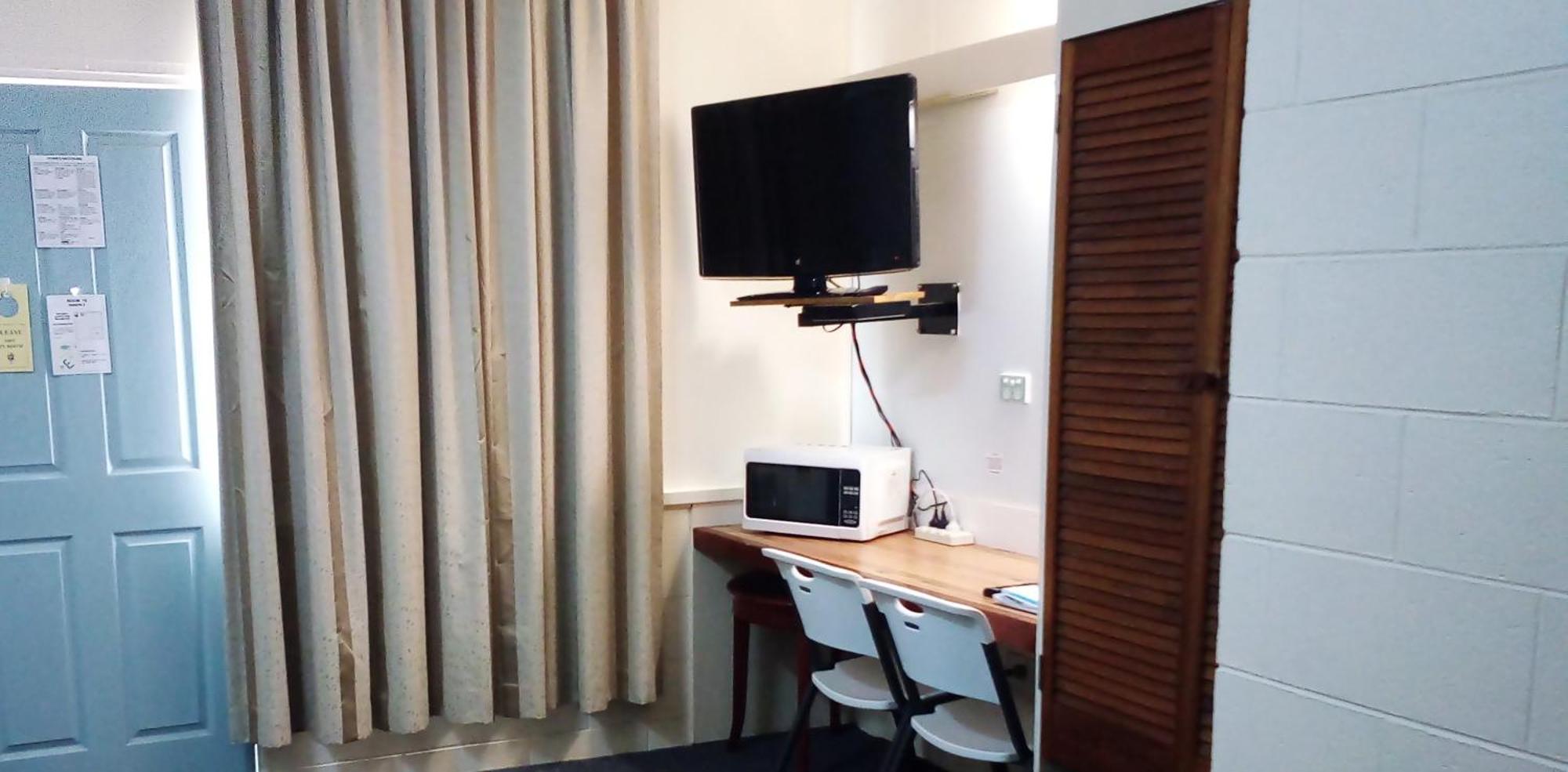 Warren Motor Inn Pokoj fotografie